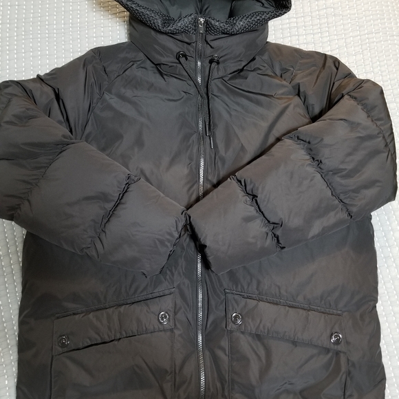 Peak performance Down winter coat. - Picture 12 of 13